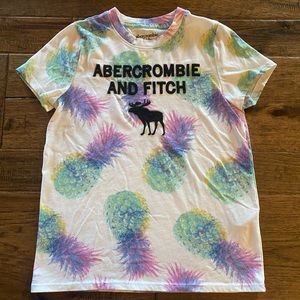 Abercrombie kids t-shirt size 9/10